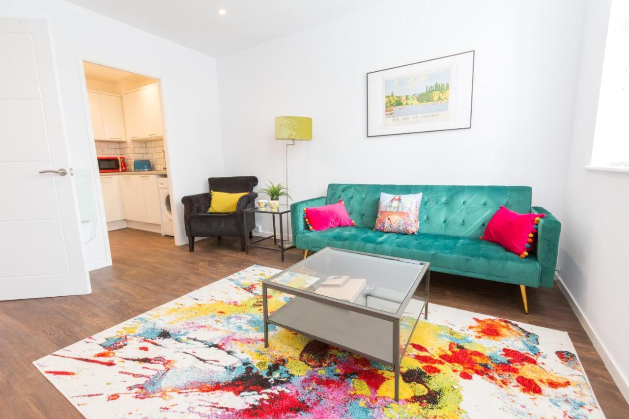 Chester Stays - Lovely Apartment In The Heart Of Chester With Free Parking Zewnętrze zdjęcie